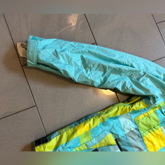 Men’s DC Winter Jacket - Size XS (fits kinda big in my opinion) - Picture 5 of 11